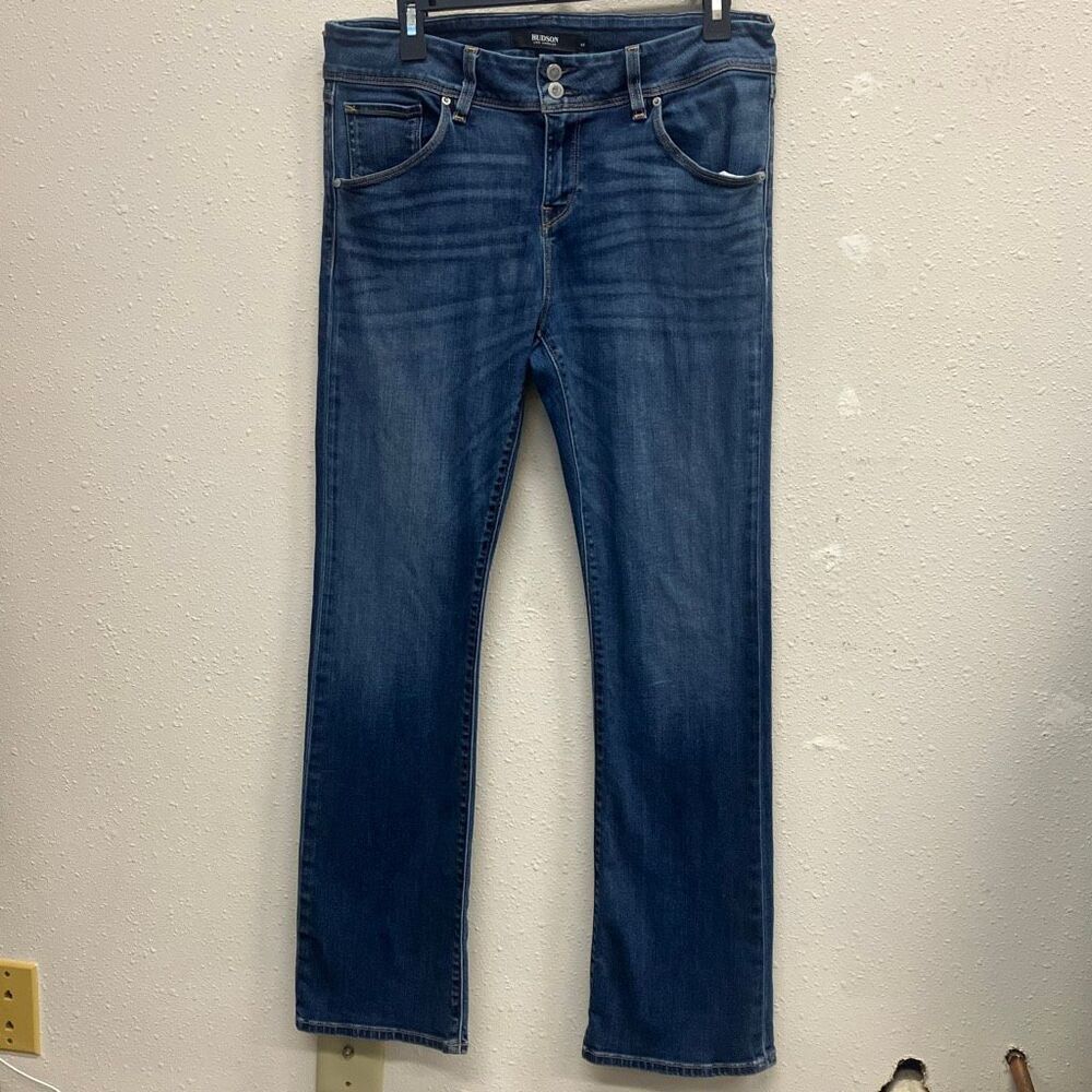 Hudson Beth Baby Bootcut Medium Wash Midrise Jeans Size 32 #428